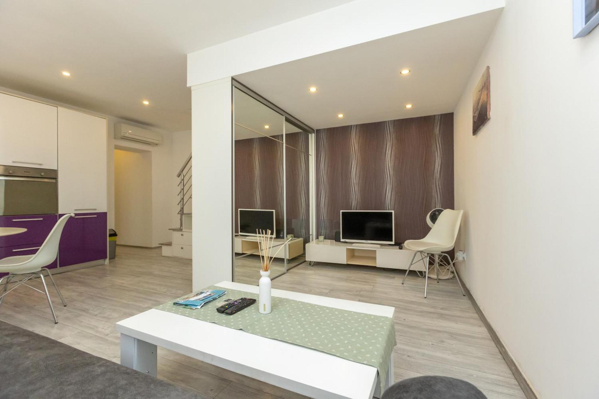 Alpha Loft 1Br Apartment In Center زادار المظهر الخارجي الصورة