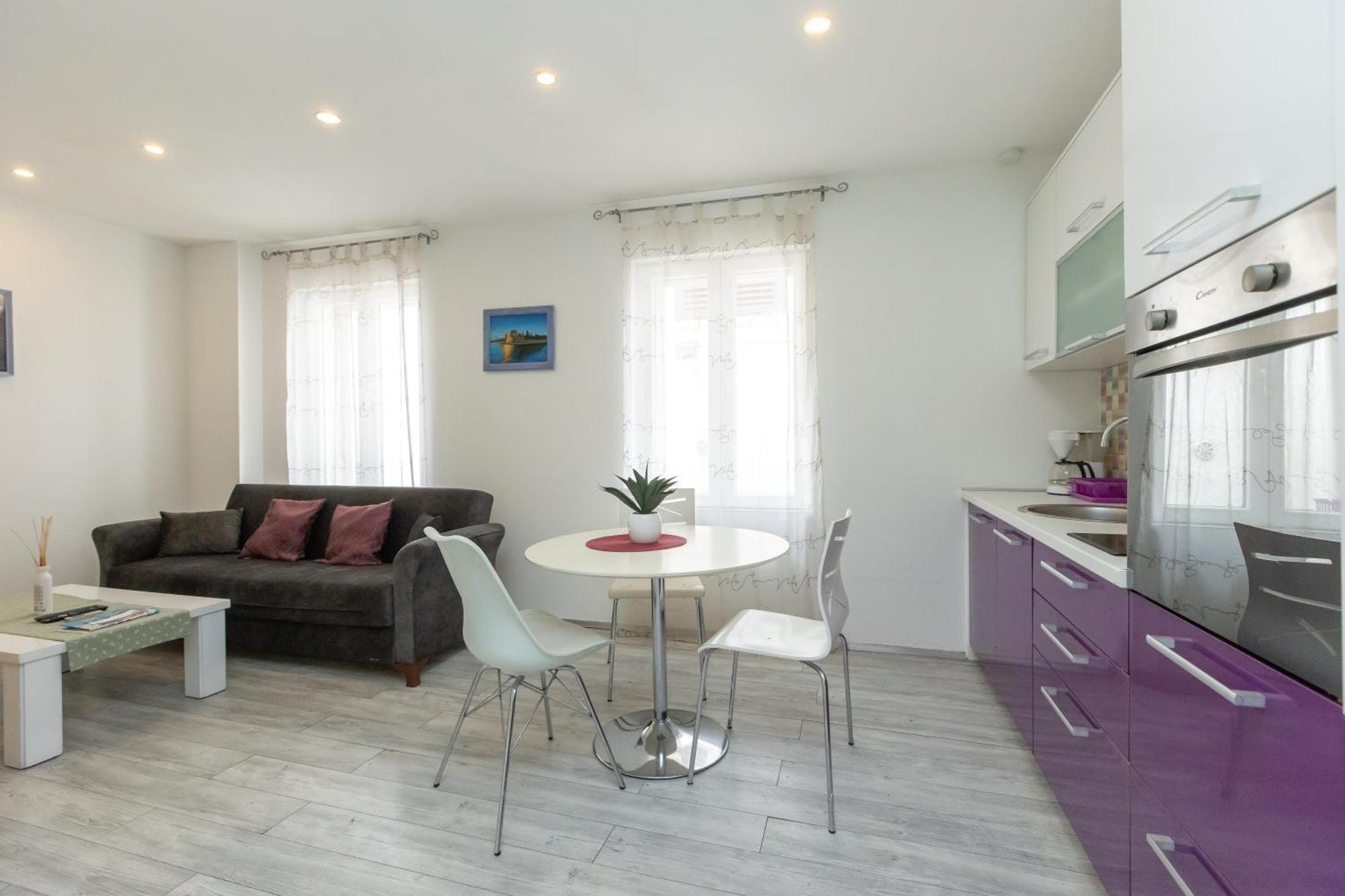 Alpha Loft 1Br Apartment In Center زادار المظهر الخارجي الصورة