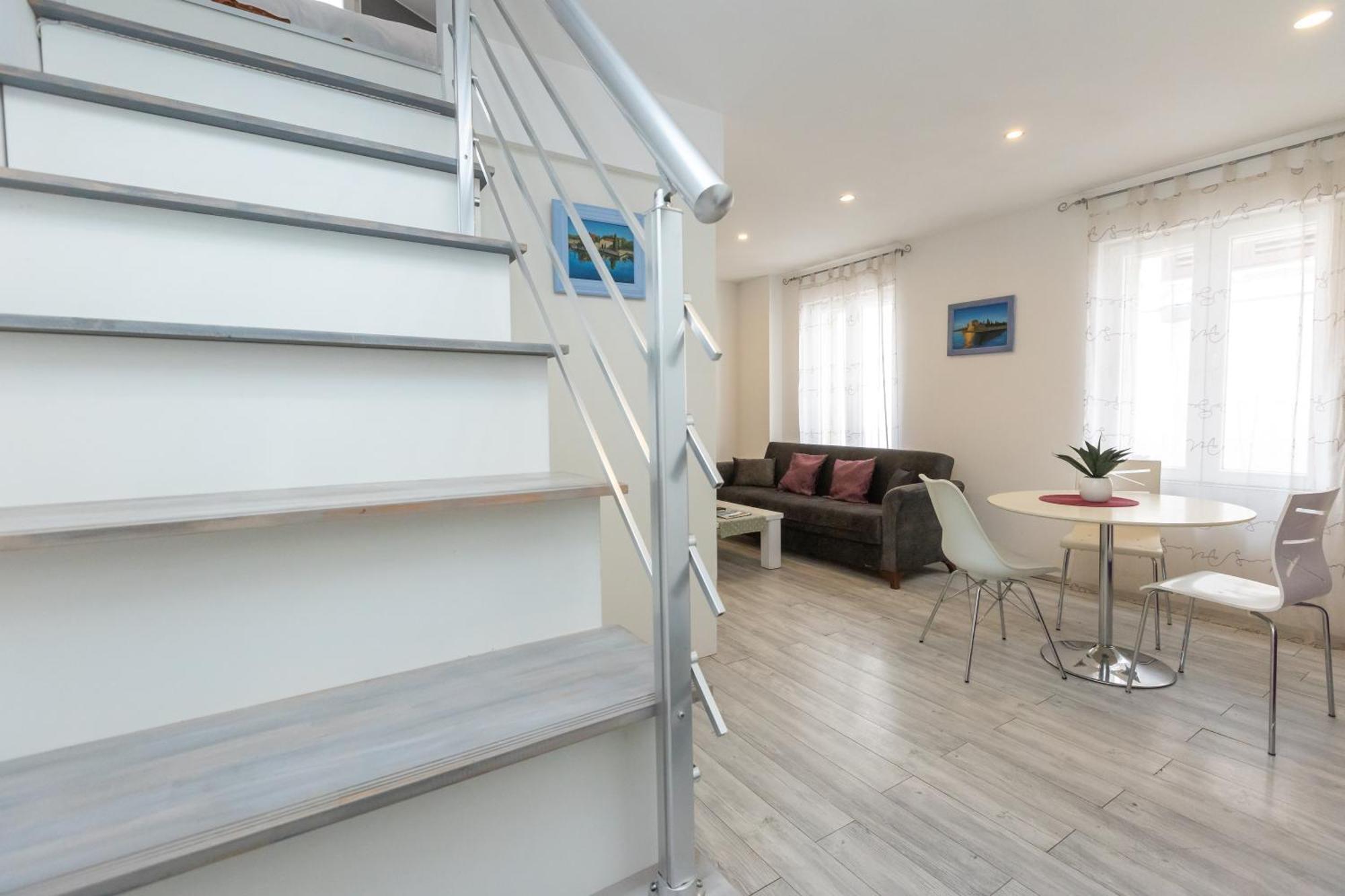 Alpha Loft 1Br Apartment In Center زادار المظهر الخارجي الصورة