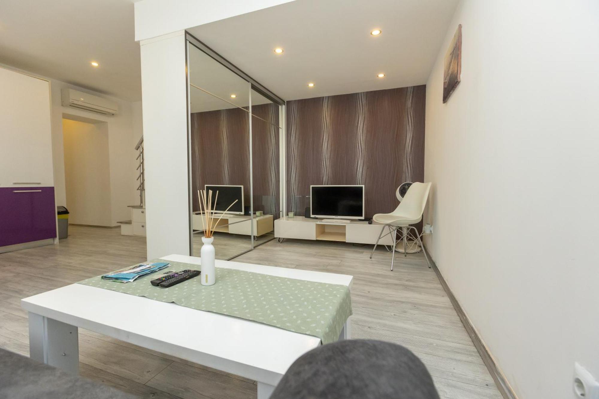 Alpha Loft 1Br Apartment In Center زادار المظهر الخارجي الصورة
