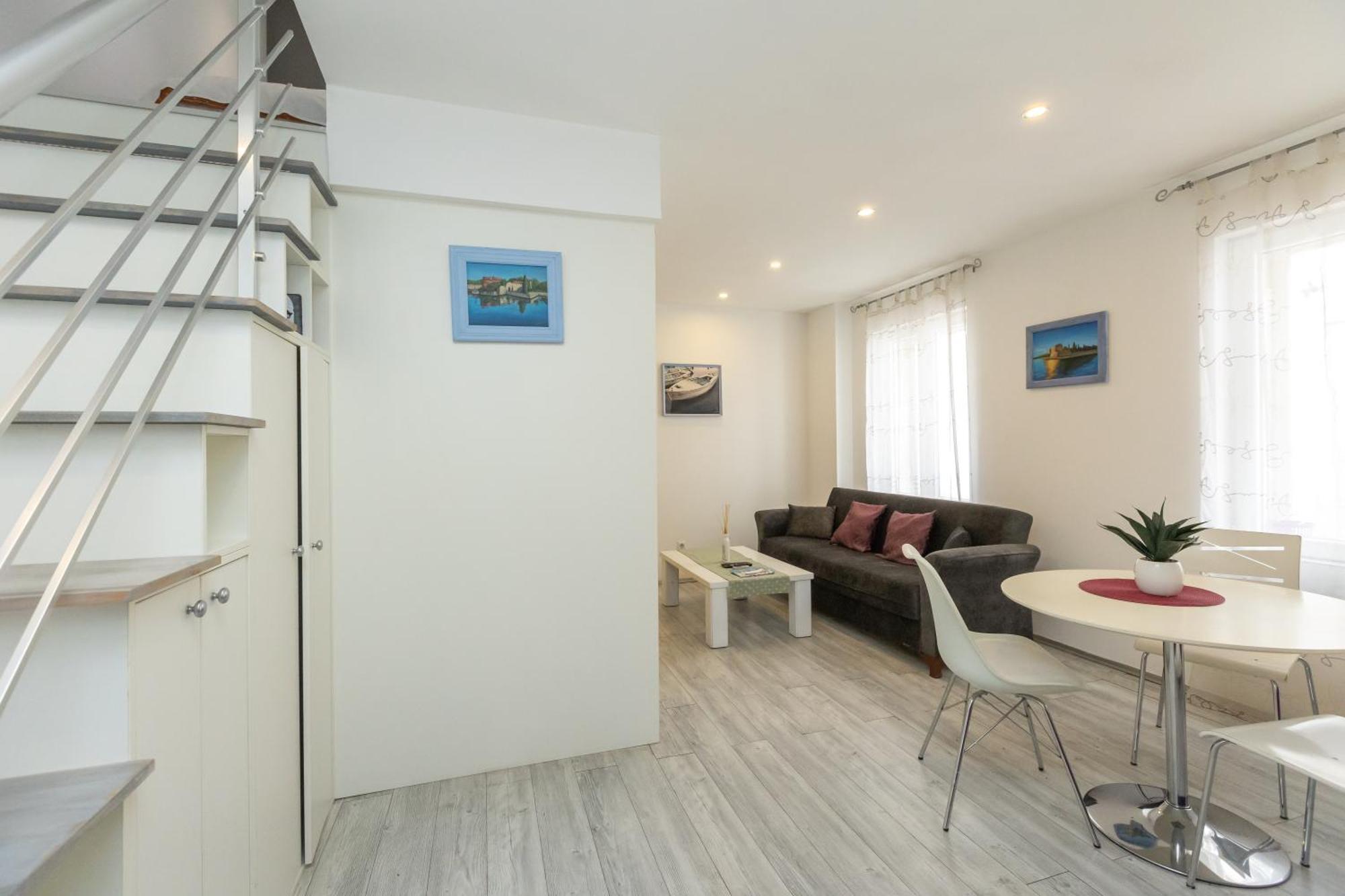 Alpha Loft 1Br Apartment In Center زادار المظهر الخارجي الصورة